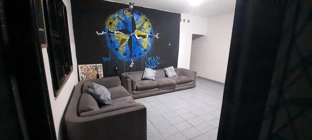 Full Sail Hostel Fortaleza  Exterior photo